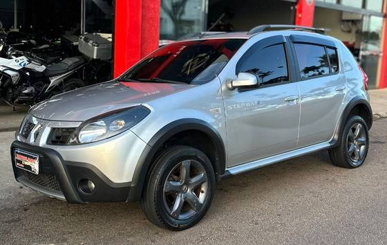 RENAULT SANDERO 1.6 STEPWAY 16V FLEX 4P MANUAL